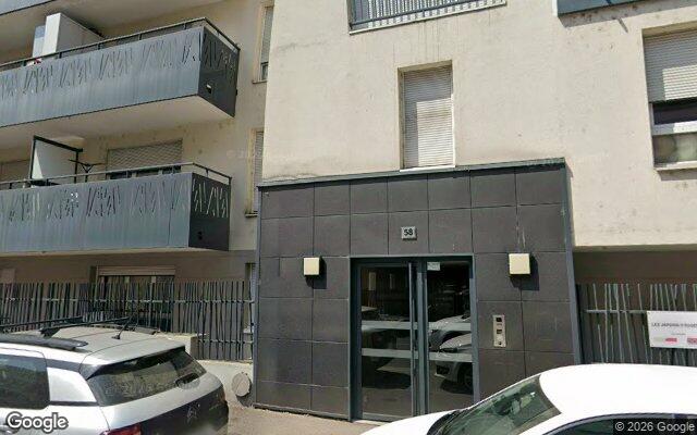 Façade : 58 rue de la République, Décines-Charpieu
