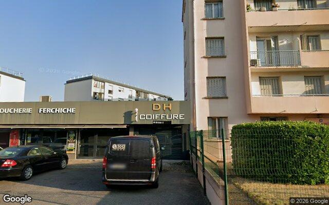 Façade : 49 avenue Edouard Herriot, Décines-Charpieu